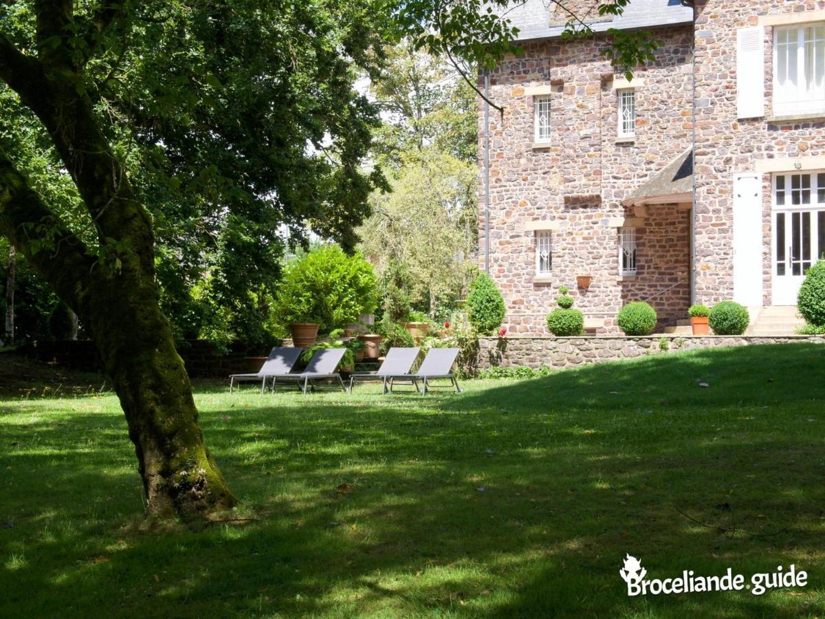 La Maison Rouge Broceliande Montauban-de-Bretagne Экстерьер фото